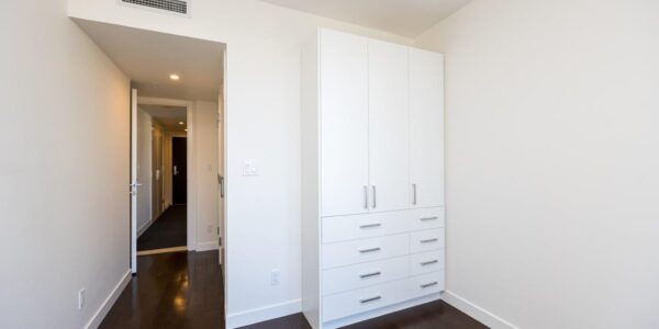 Bridging Owners and Tenants with Effective Communication