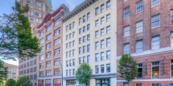 Should You Be Managing Your Tenant Yourself?