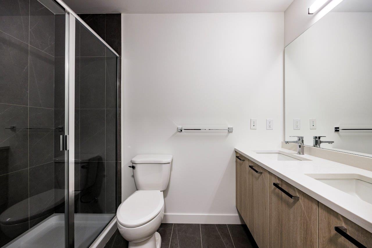 bedroom bathroom condo for rent in Port Moody ()