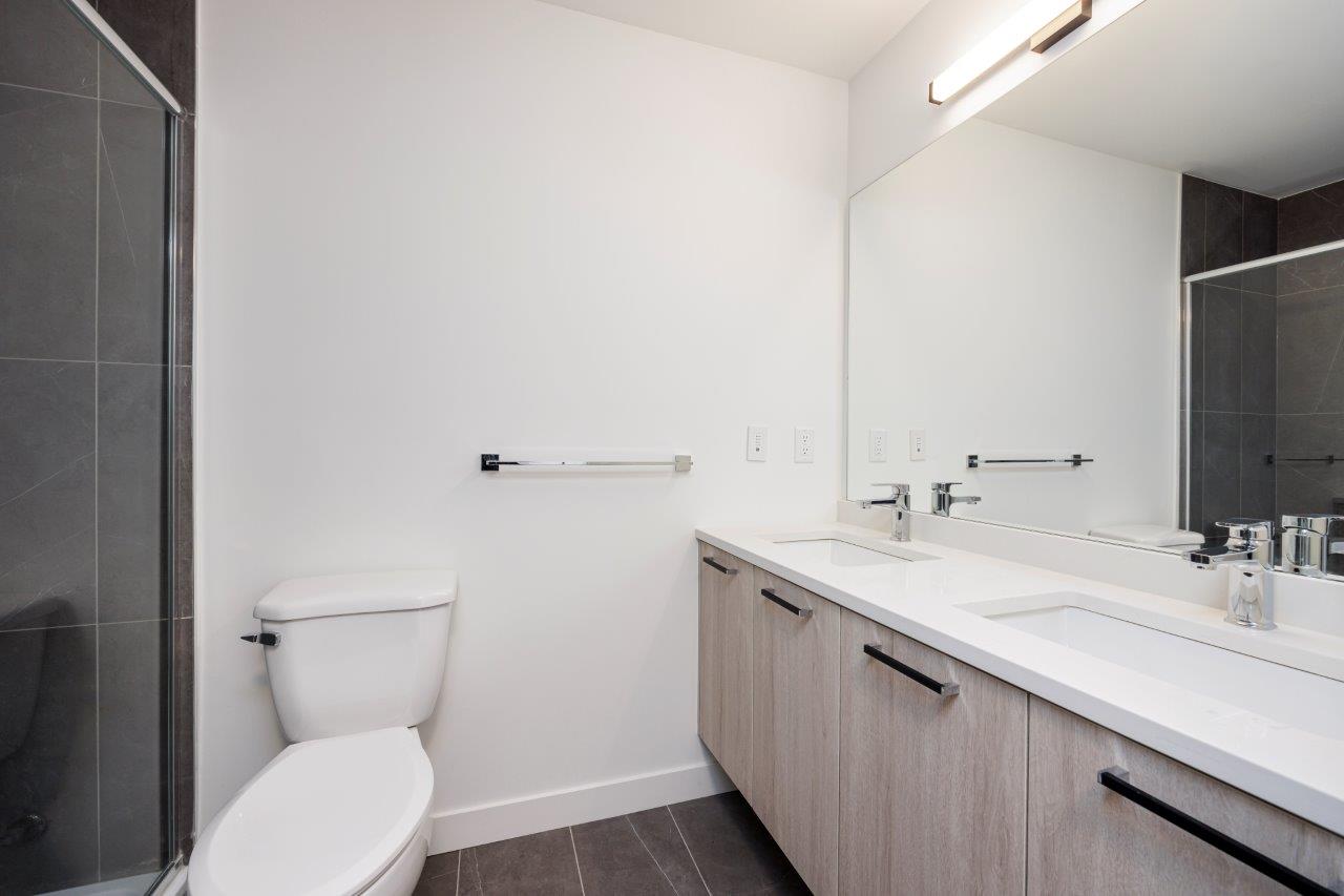 bedroom bathroom condo for rent in Port Moody ()