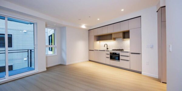 Brand New 1 Bed/1Bath @ Hue with Storage, Parking