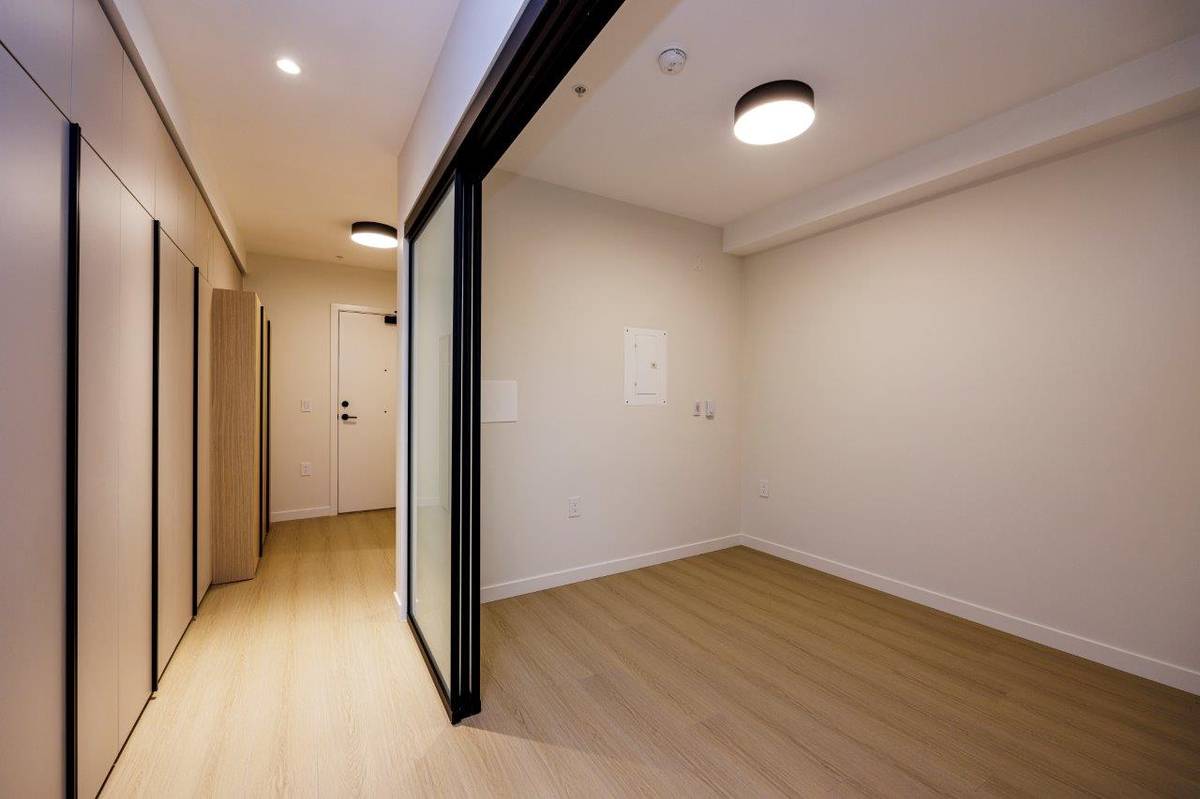 bedroom condo for rent in Port Moody ()