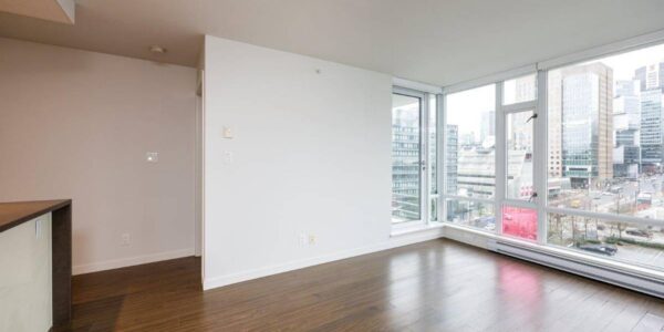 Can’t Sell Your Coal Harbour Condo? Now’s the Time to Rent It